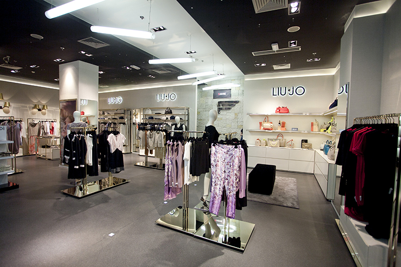 Hula hoop Casi muerto Personas mayores New Liu Jo corner in Fashion&Friends Usce - FashionCompany Corporate Site