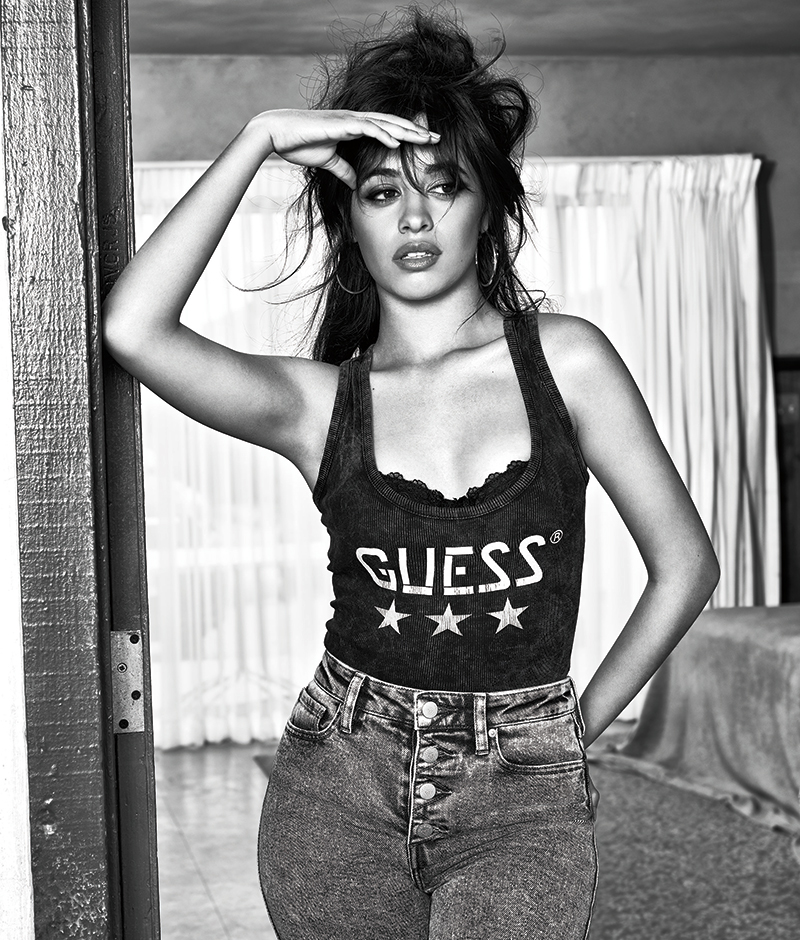 INTRODUCING THE GUESS JEANS FALL 2017 ADVERTISING CAMPAIGN FashionCompany Corporate Site